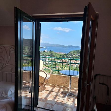 Holiday Home Sunny Hill Kamenari Luaran gambar