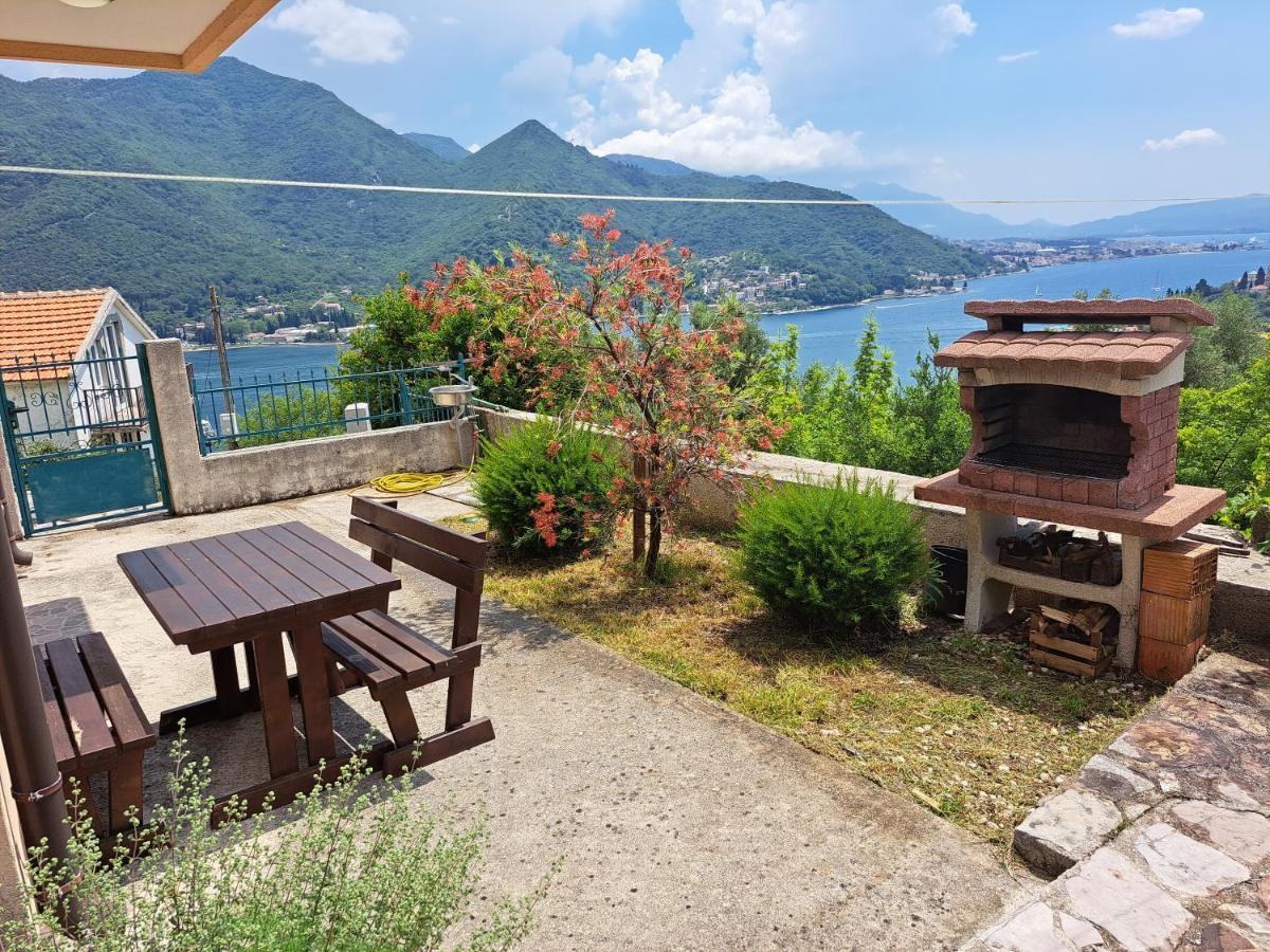 Holiday Home Sunny Hill Kamenari Luaran gambar