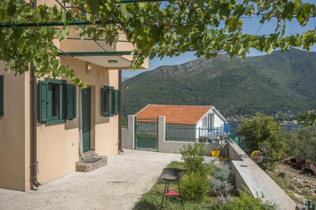 Holiday Home Sunny Hill Kamenari Bilik gambar