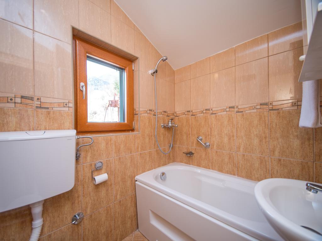 Holiday Home Sunny Hill Kamenari Bilik gambar